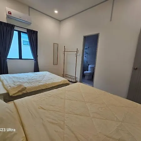 Ipoh Family Cozy Homestay 4R4B 12-13Pax Sy23 Exterior photo