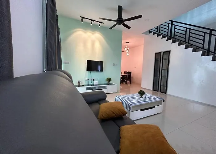 Ipoh Family Cozy Homestay 4R4B 12-13Pax Sy23