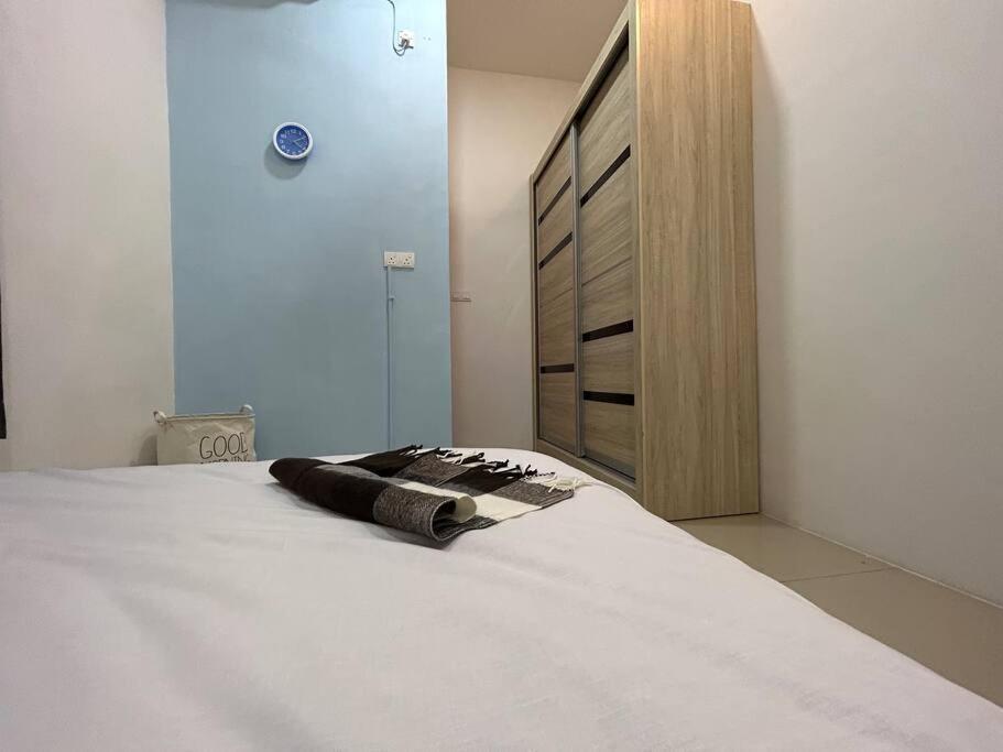 Holiday home Family Cozy 4r4b 12-13pax Sy23 Ipoh